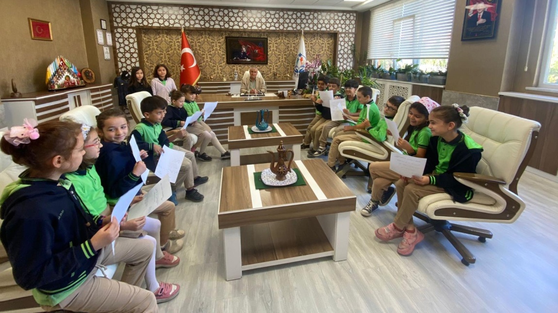 3/E SINIFI ÖĞRENCİLERİMİZİN DİLEKÇELERİ...